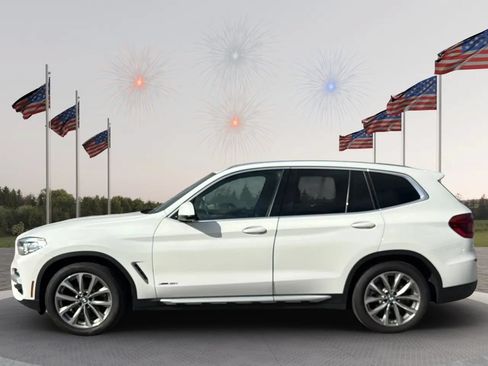 Used 2018 BMW X3 xDrive30i AWD/4WD image 3