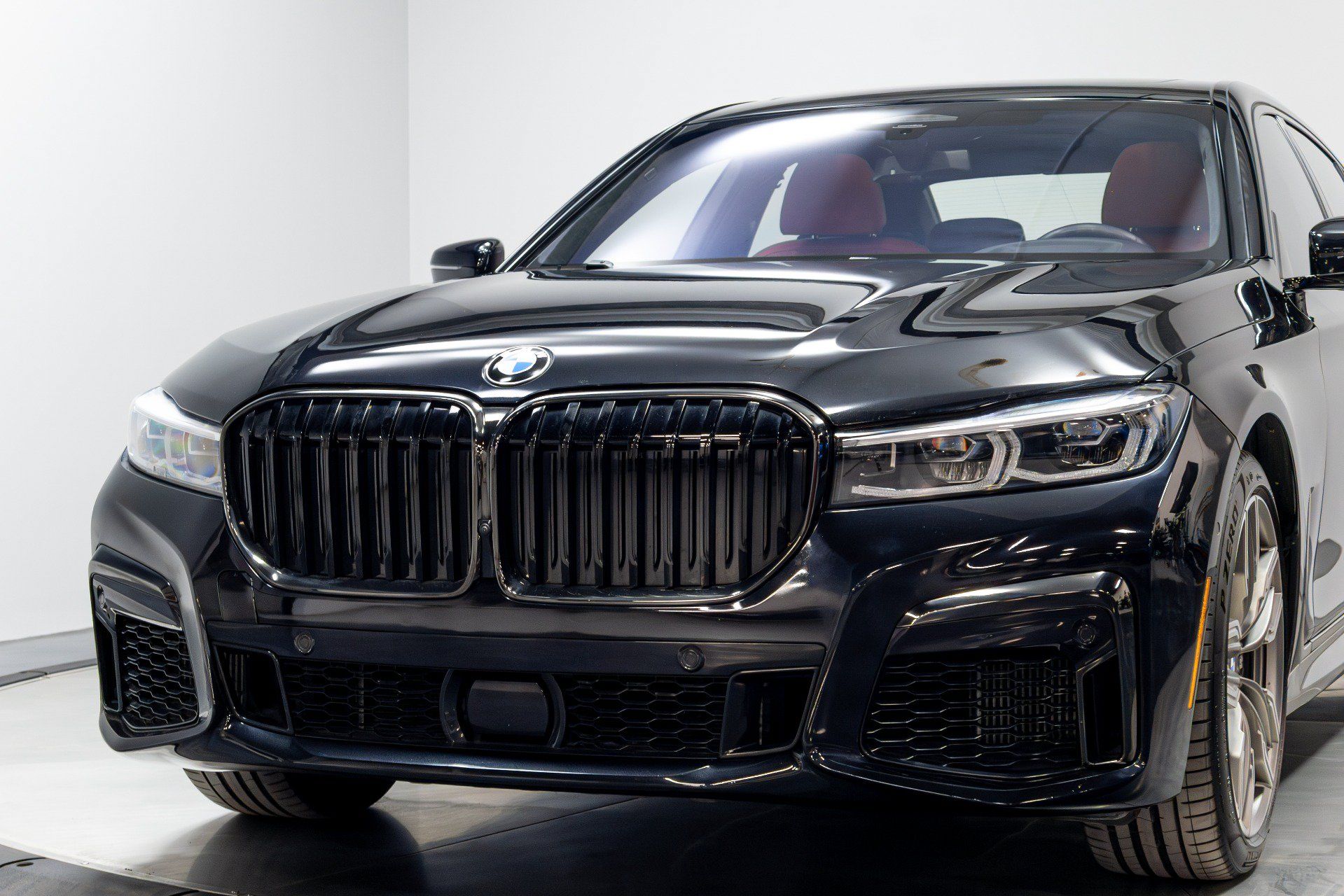 Used 2022 BMW M760i xDrive AWD/4WD image 84