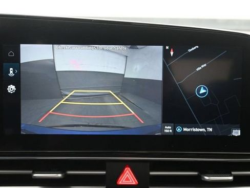 Used 2023 Hyundai Elantra SEL w/ Convenience Package FWD image 20