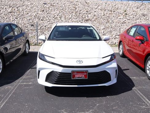 New 2026 Toyota Camry LE AWD/4WD image 3