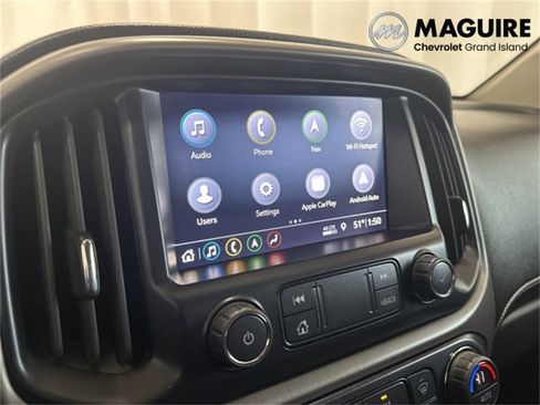 Used 2022 GMC Canyon AT4 image 11