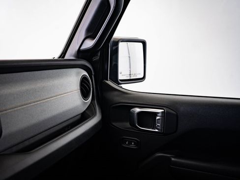 Used 2024 Jeep Wrangler Sport S image 31