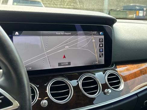 Used 2021 Mercedes-Benz E 350 4MATIC Sedan w/ Premium Package image 22