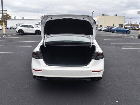 New 2025 Honda Accord EX-L image 8