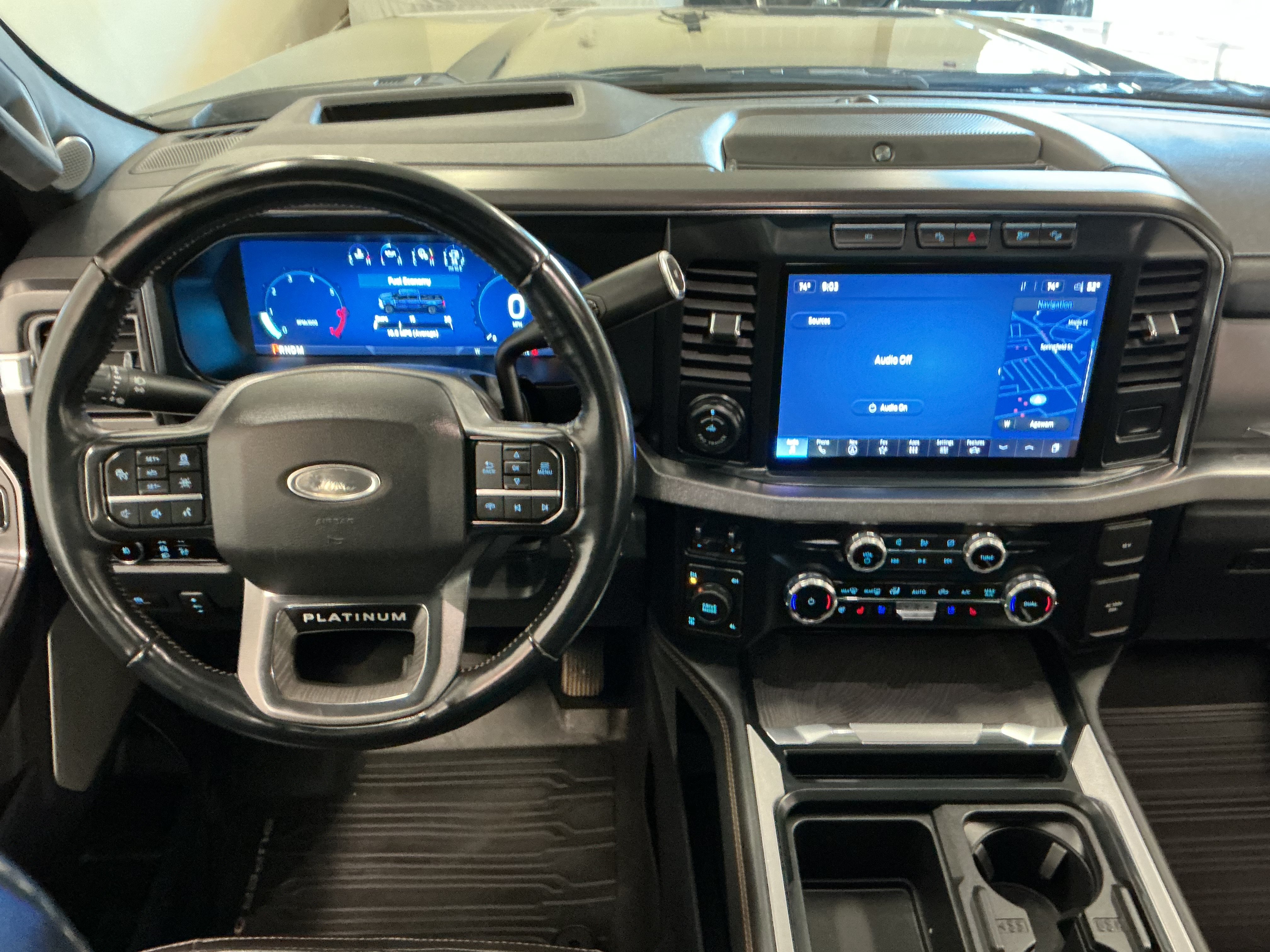 Used 2024 Ford F350 Platinum w/ FX4 Off-Road Package AWD/4WD image 10
