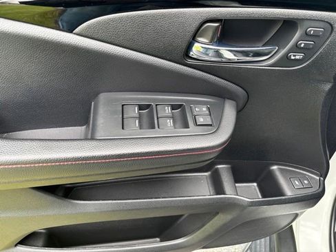 Used 2021 Honda Pilot Black Edition image 20