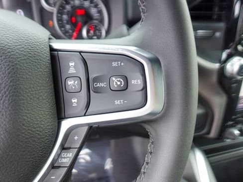 New 2026 RAM 2500 Big Horn AWD/4WD image 15