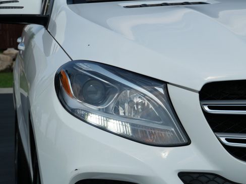Used 2017 Mercedes-Benz GLE 350 4MATIC image 14