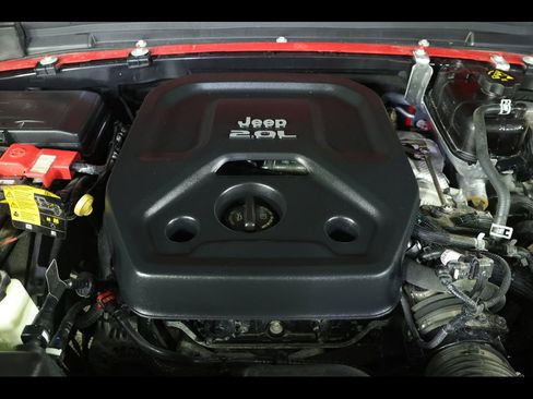 Used 2021 Jeep Wrangler Unlimited Sport image 17