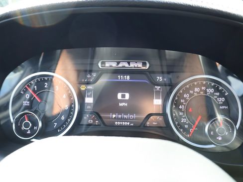 Used 2020 RAM 1500 Sport w/ Leather & Sound Group AWD/4WD image 19