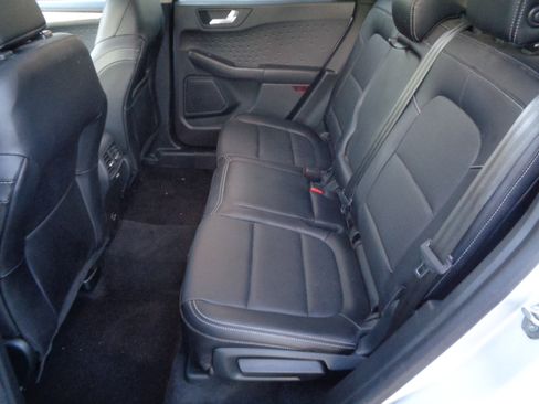 Used 2020 Ford Escape SEL image 6