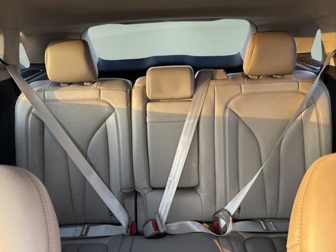 Used 2022 Lincoln Nautilus Reserve image 14