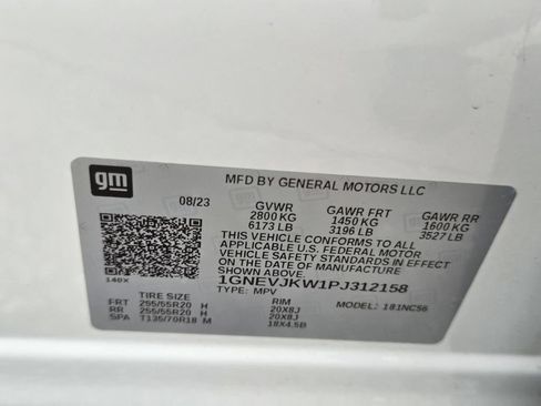 Used 2023 Chevrolet Traverse RS AWD/4WD image 21