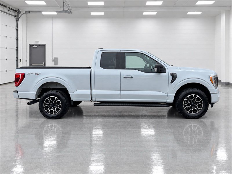 Used 2021 Ford F150 XLT w/ Equipment Group 302A High AWD/4WD image 3