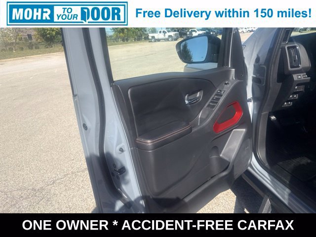 Used 2025 Nissan Frontier PRO-4X w/ Pro Premium Package AWD/4WD image 12