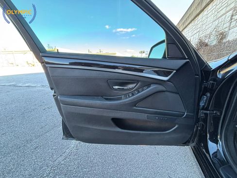 Used 2016 BMW 528i Sedan image 42