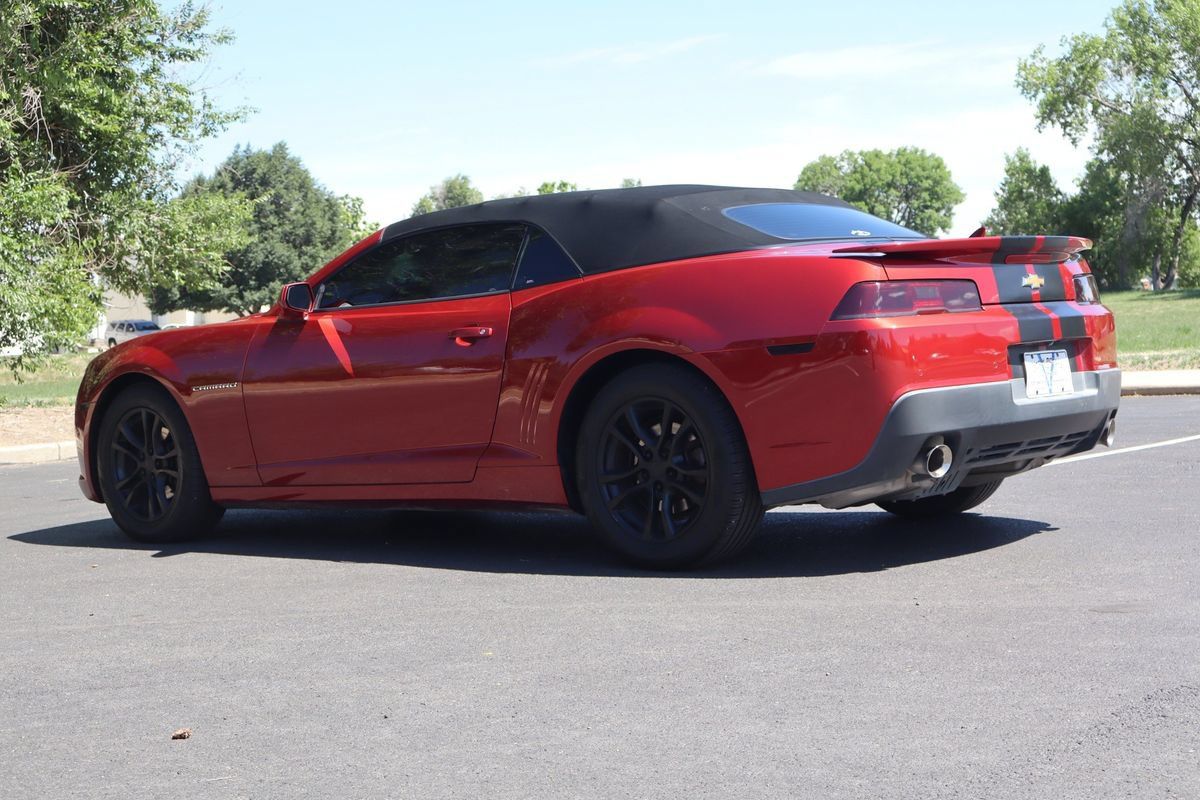 Used 2014 Chevrolet Camaro LT RWD image 7
