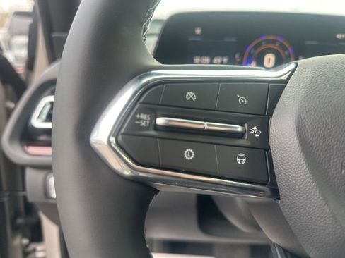 New 2026 Chevrolet Traverse Z71 image 19