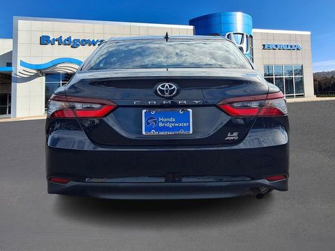 Used 2023 Toyota Camry LE image 5