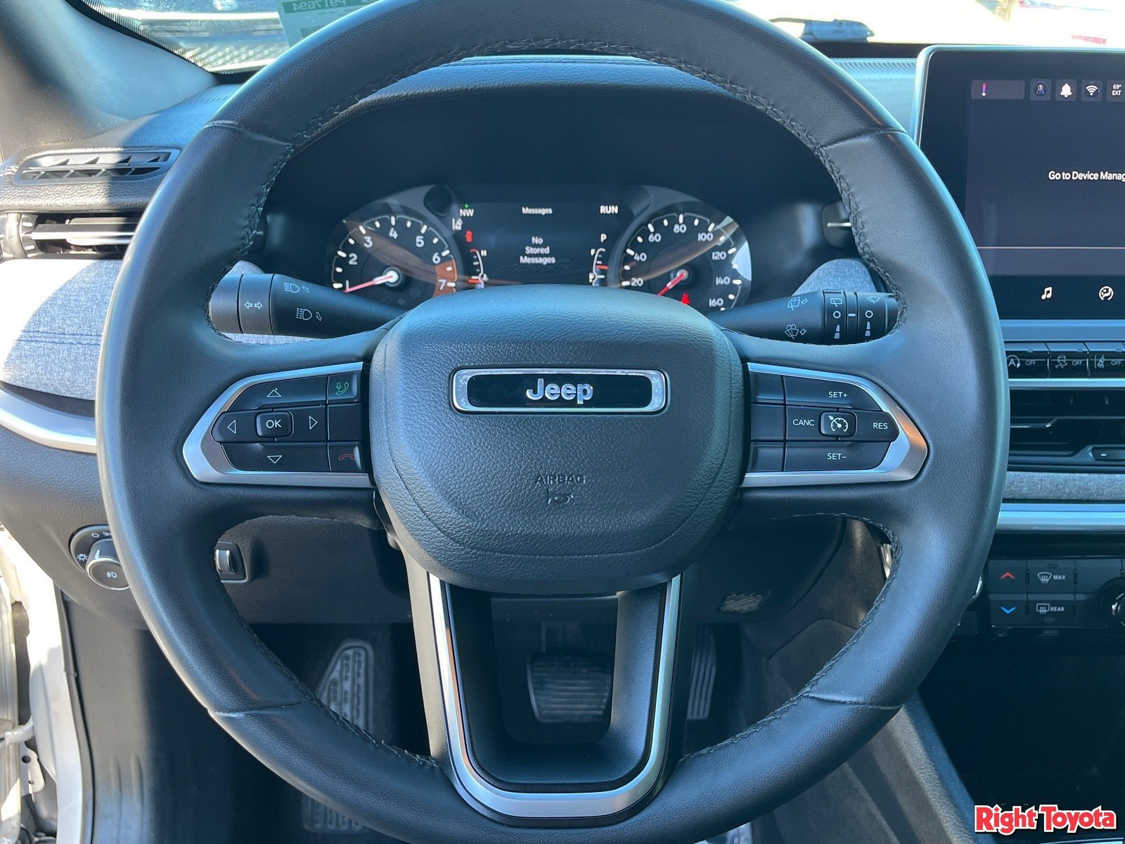 Used 2024 Jeep Compass Latitude AWD/4WD image 21