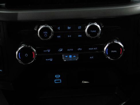 Used 2024 Ford F150 XLT AWD/4WD image 50