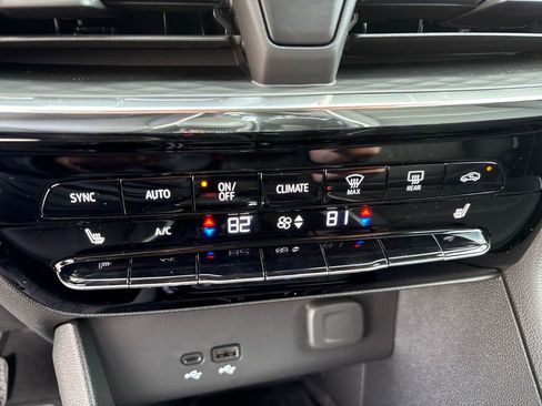 New 2026 Buick Encore GX Avenir w/ Avenir Technology Package image 23