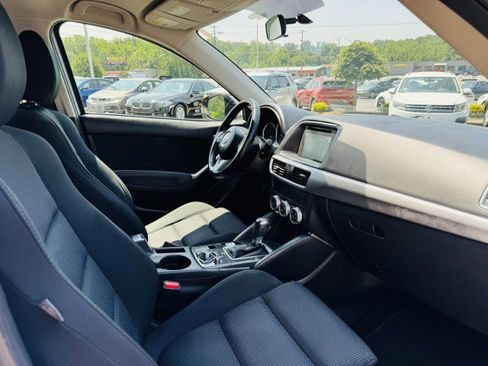 Used 2016 MAZDA CX-5 Touring image 16