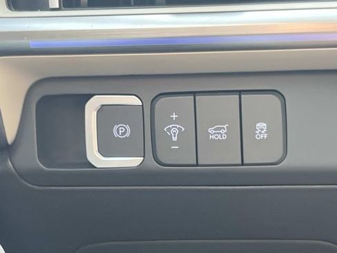 Used 2024 Hyundai Santa Fe Calligraphy FWD image 40