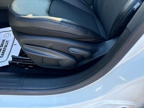 New 2026 Jeep Compass Latitude image 18