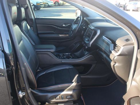 Used 2022 GMC Acadia AT4 w/ Technology Package image 37