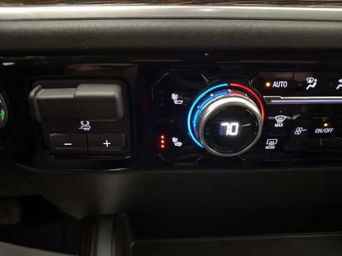 Used 2023 GMC Sierra 1500 Elevation w/ Elevation Premium Package image 41