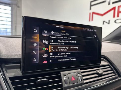 Used 2024 Audi Q5 2.0T Premium Plus image 23