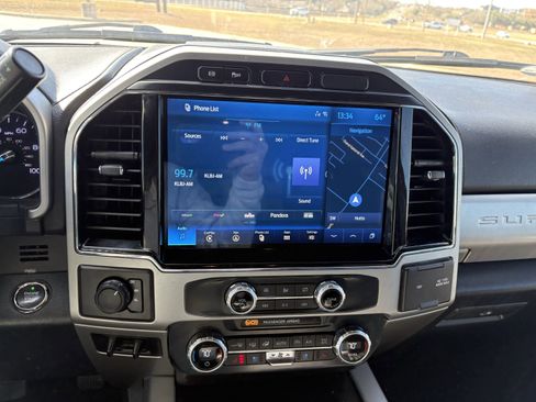 Used 2022 Ford F450 Lariat w/ Lariat Ultimate Package image 17