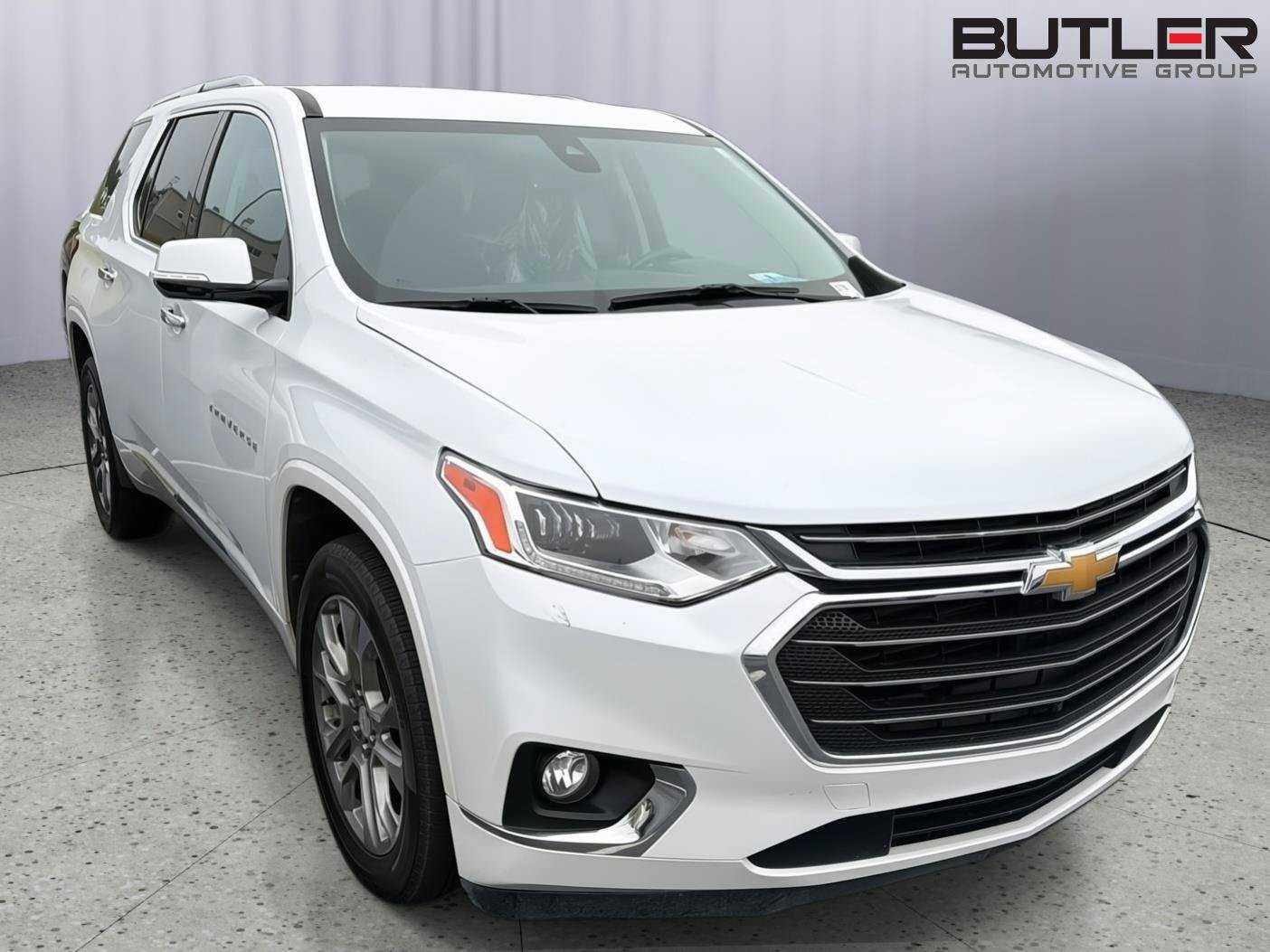 Used 2019 Chevrolet Traverse Premier w/ Driver Confidence II Package FWD image 6