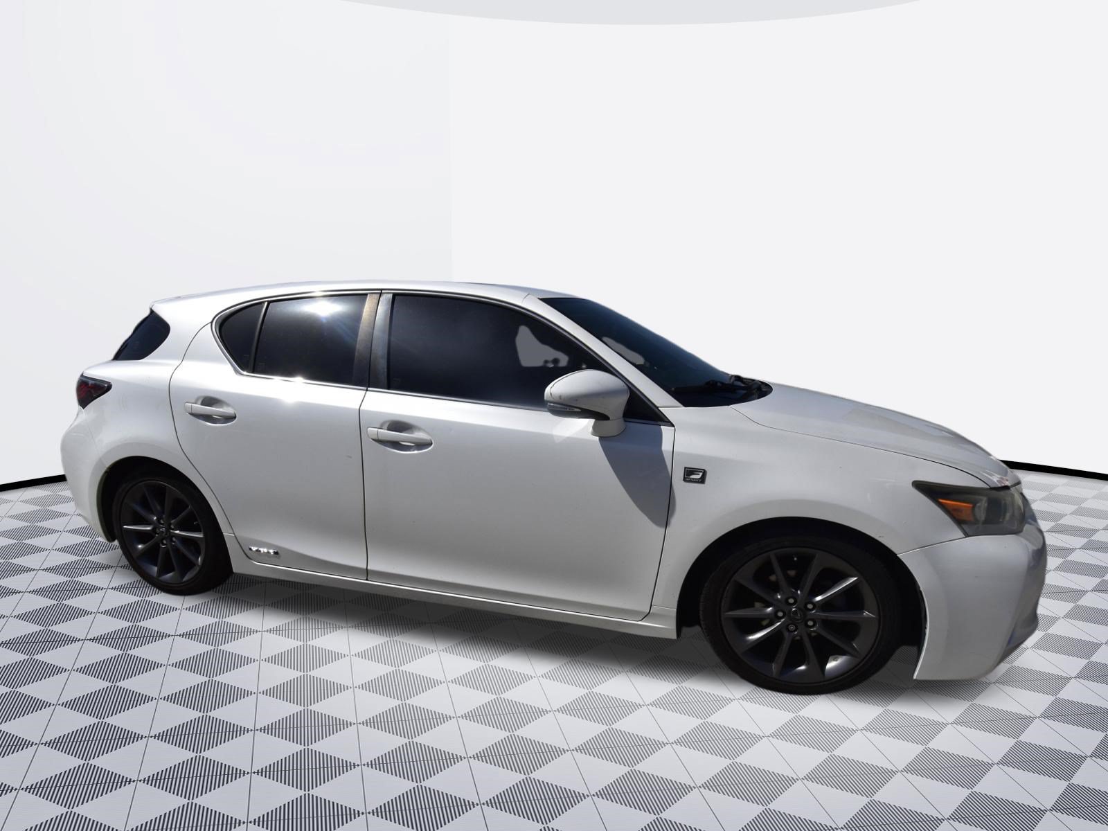 Used 2012 Lexus CT 200h Premium w/ Premium Audio Pkg (F Sport) FWD image 6