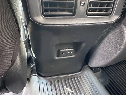 Used 2024 Toyota RAV4 XLE w/ Convenience Package AWD/4WD image 18