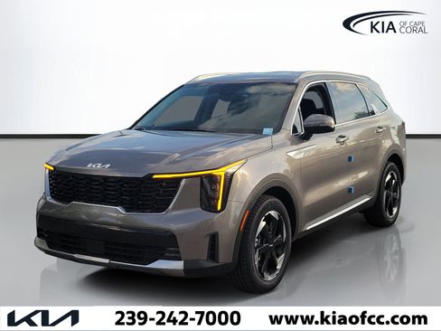 New 2026 Kia Sorento EX FWD image 3