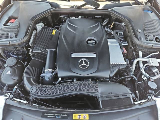 Used 2018 Mercedes-Benz E 300 image 24