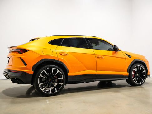 Used 2021 Lamborghini Urus AWD/4WD image 76