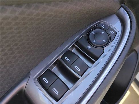 Used 2020 Chevrolet Malibu LT image 12