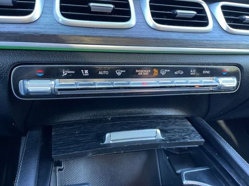 Used 2022 Mercedes-Benz GLE 350 4MATIC image 12