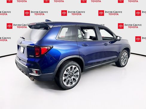 Used 2024 Honda Passport EX-L image 5