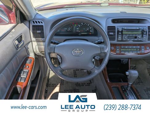 Used 2003 Toyota Camry XLE image 12
