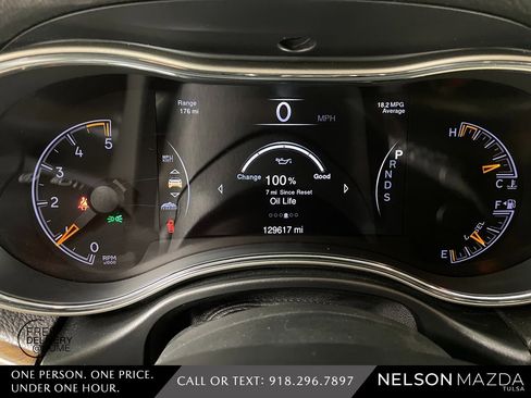 Used 2014 Jeep Grand Cherokee Limited w/ Luxury Group II image 27