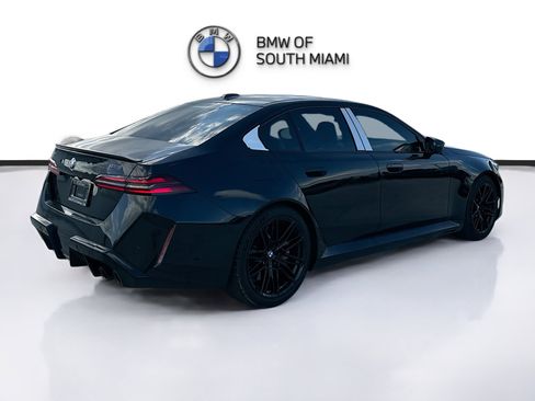 New 2026 BMW M5 w/ Carbon Package image 6
