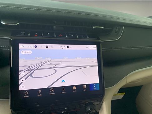 Used 2025 Jeep Grand Cherokee Limited image 85