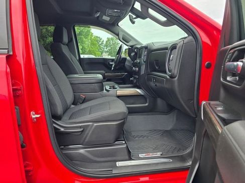 Used 2022 Chevrolet Silverado 1500 LT Trail Boss w/ Bed Protection Package AWD/4WD image 18
