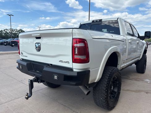 Used 2024 RAM 2500 Limited image 12