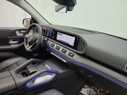 Used 2024 Mercedes-Benz GLE 350 4MATIC image 19