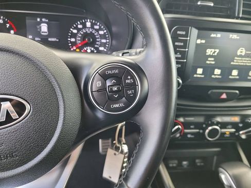 Used 2021 Kia Soul GT-Line FWD image 22